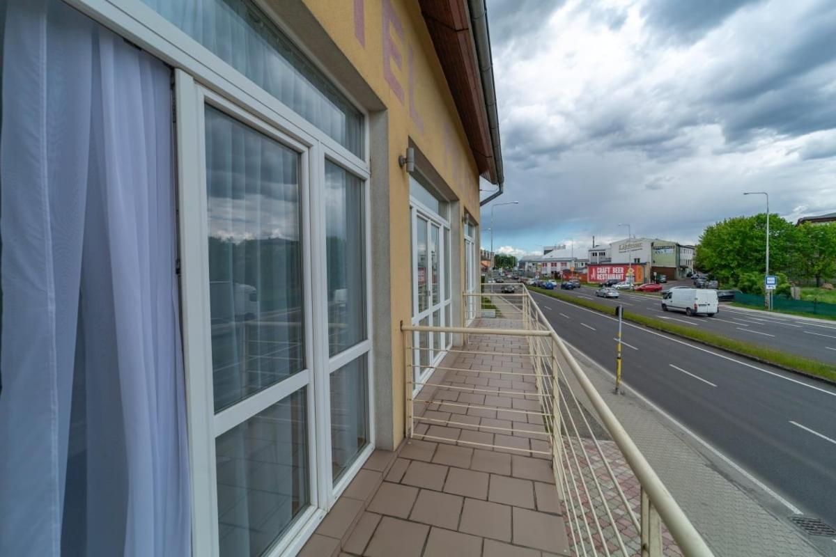 Hotel Palazzo Liptovský Mikuláš المظهر الخارجي الصورة